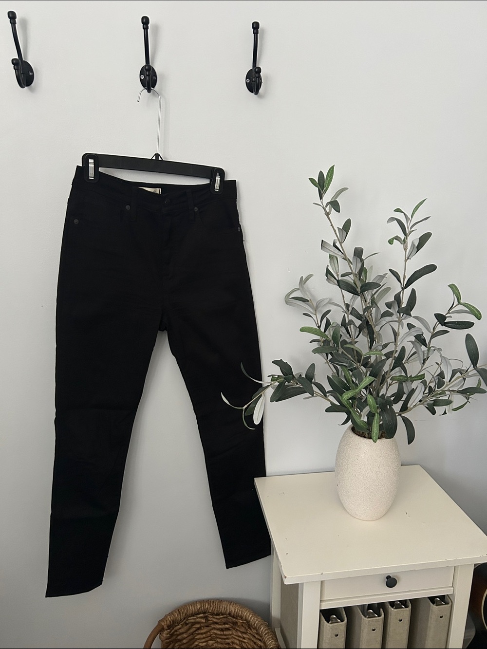 Madewell Black “10” High-Rise Skinny” Jeans